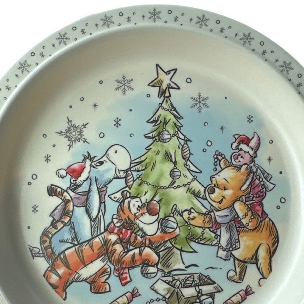 Disney Winnie the Pooh Christmas Melamine Plates Set of 2 Tigger Eeyore Piglet